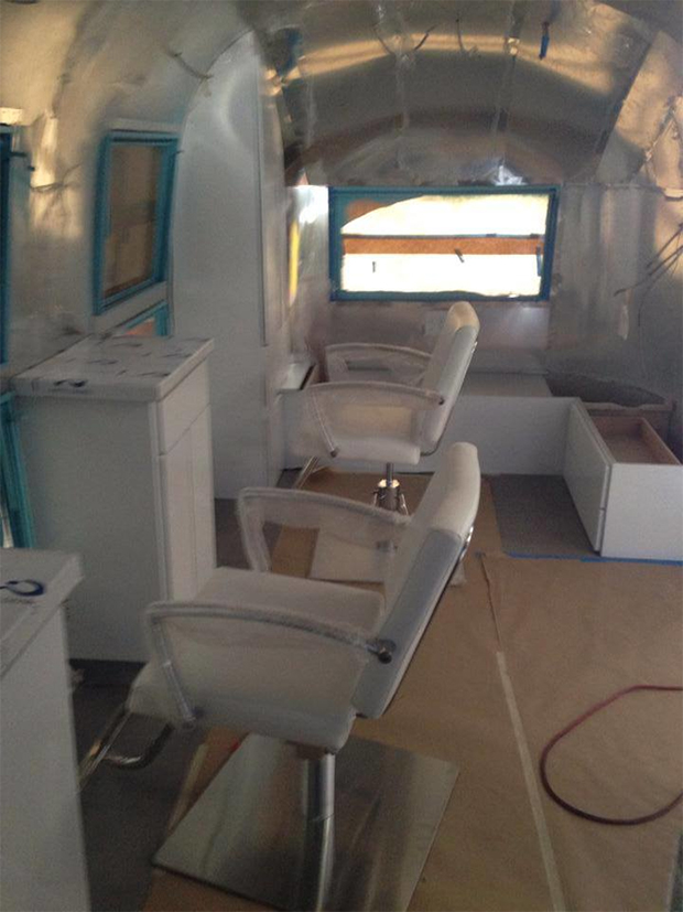 Camper Salon