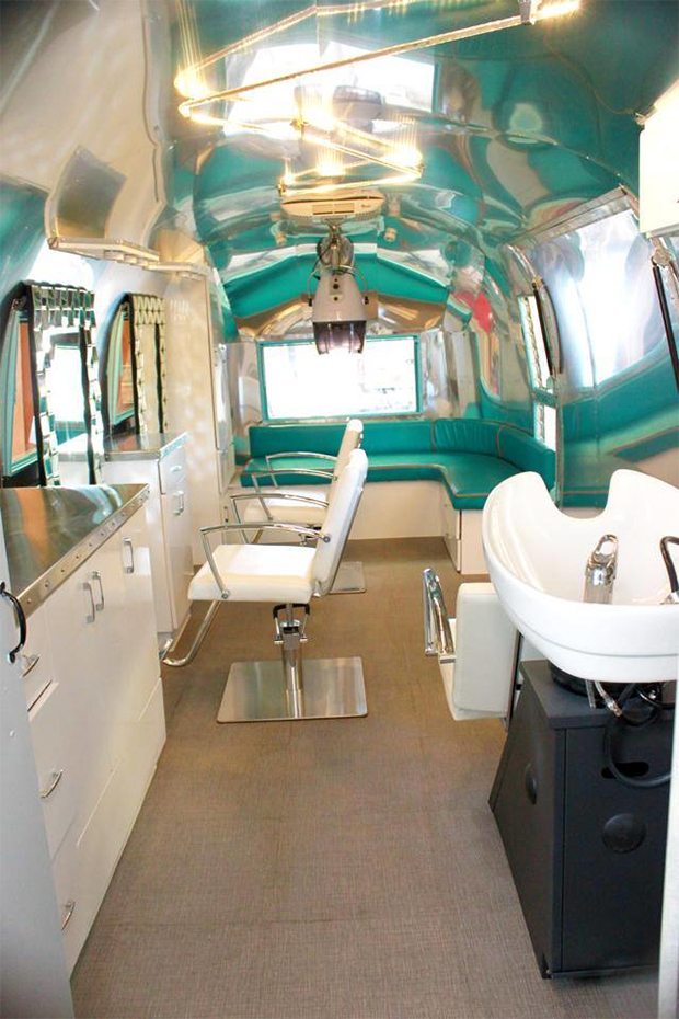 Camper Salon