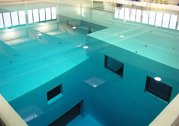 Nemo 33