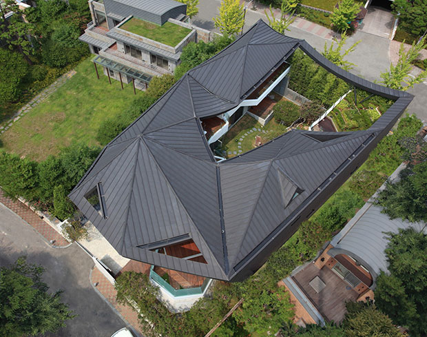 Ga On Jai House Unique Roof