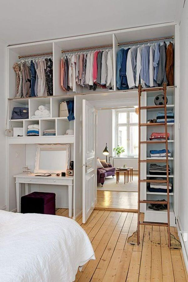 Wall Closet