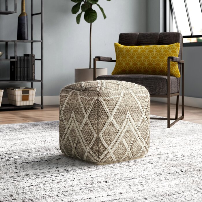 Hoffmann Pouf