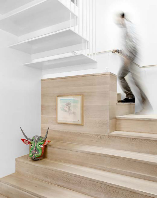 50 Gorgeous Suspended Stairs for Your Homes - Viral Homes