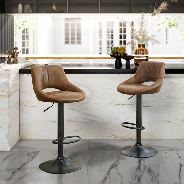 Newville Swivel Adjustable Height Bar Stool