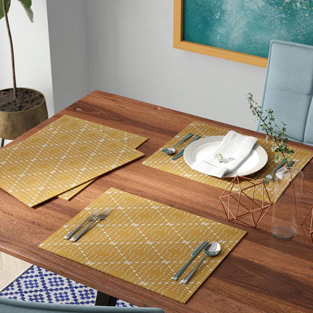 Abbie Dots and Dashes 18 Placemat