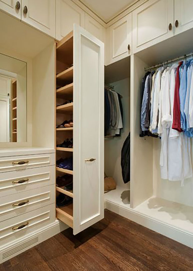 Pull-Out Storage