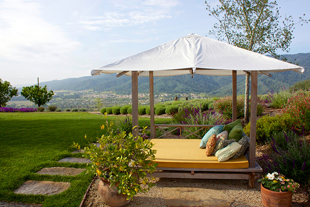 California Craftsman Hillside Garden